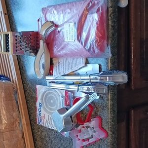 Kitchen Lot 8 Items New and Old